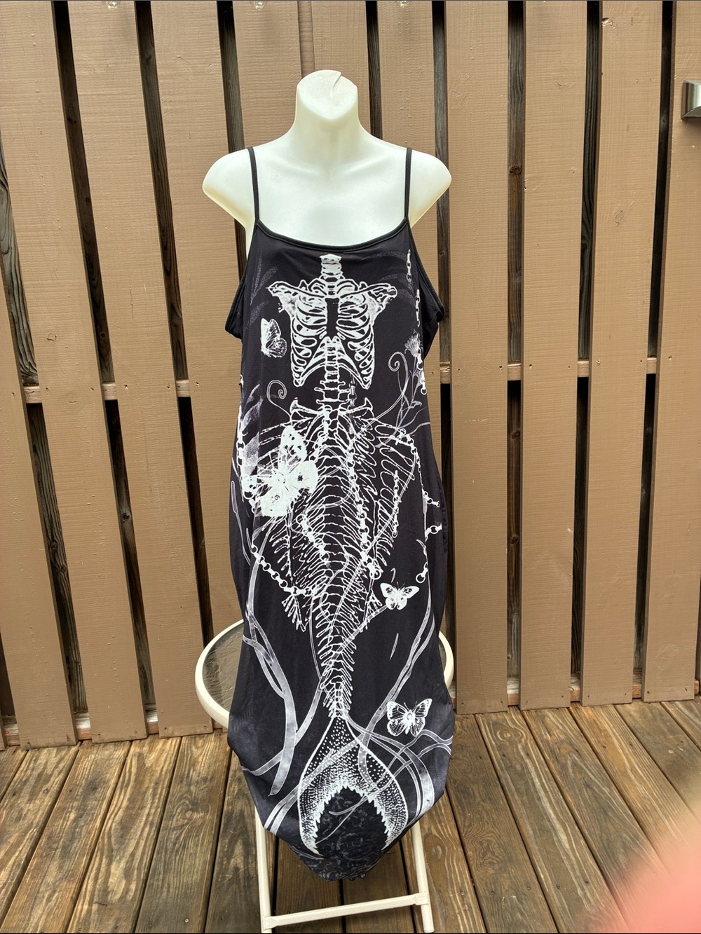 Black Maxi Lined Dress w/ Skeletal & Butterfly Prints XL Fits Smaller